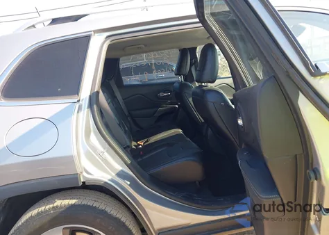 2019 Jeep Cherokee Limited 4X4 from USA, damaged, VIN 1C4PJMDXXKD364593